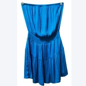 Elegant Strapless Blue Dress